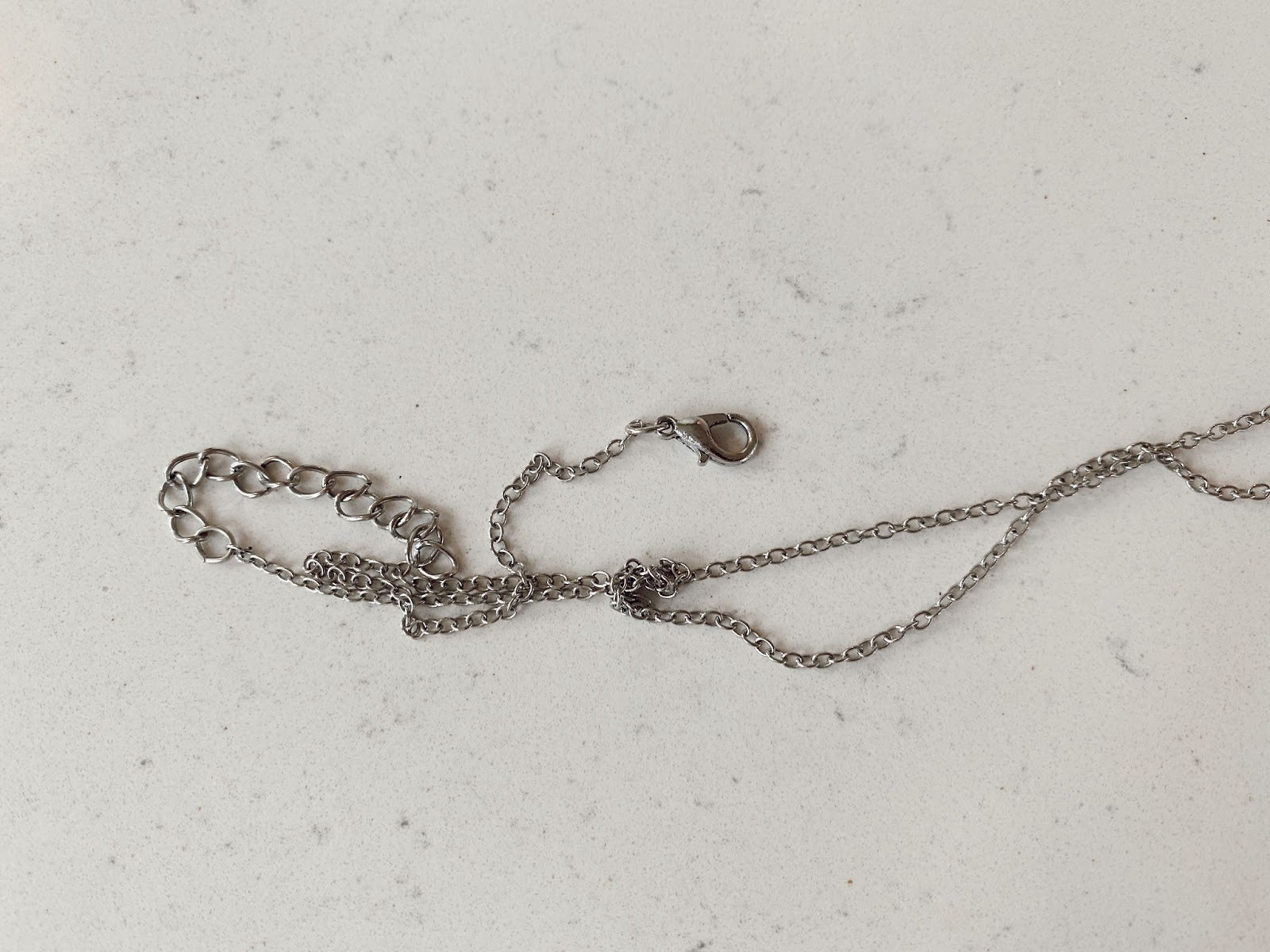 Tangle Chain Tangled Necklace? 5 Ways to Unknot that Necklace Chain – Carbon Diamonds